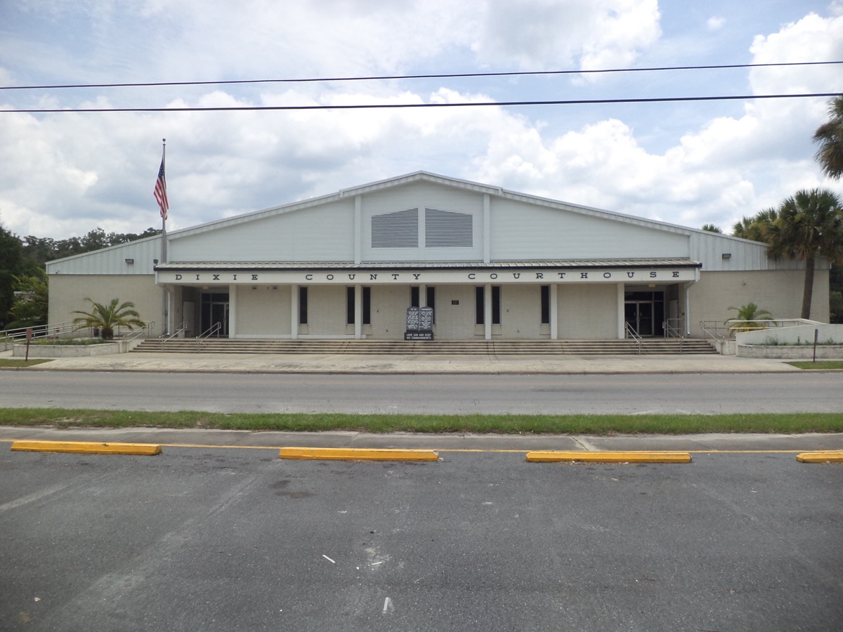 Dixie County courthouse